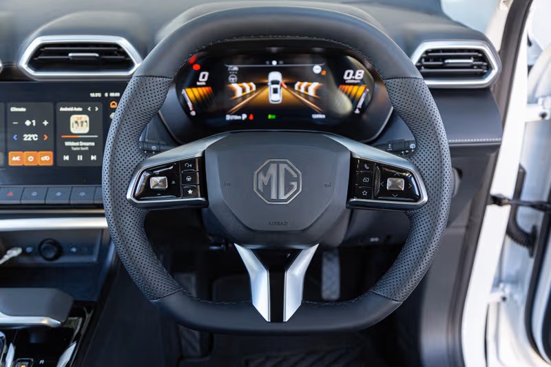 MG-ZS-PRO-11-scaled.jpg